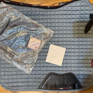 Lemieux Ice Blue Dressage pad and bonnet - both are large